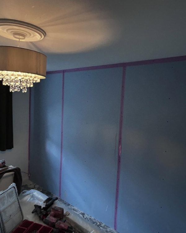 Installation of a British Gypsum Sound Solutions Acoustic Wall by Eaton Plastering and Rendering